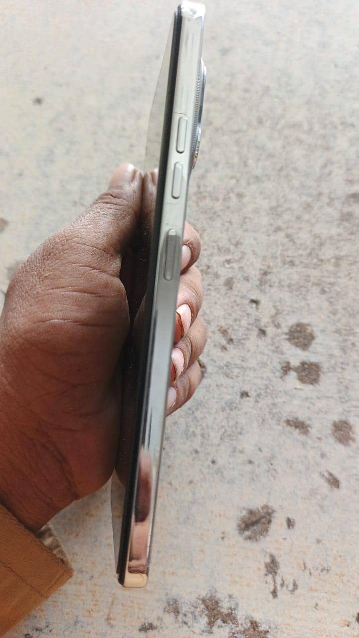 Tecno SPARK 30 Pro 1