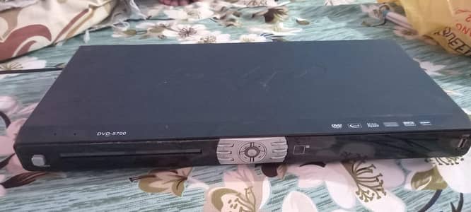 DVD-5700 DVD Player with USB & MP3 Support-Excellent Working Condition