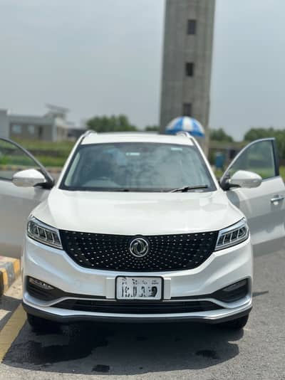 DFSK Glory 580 Pro (2024)