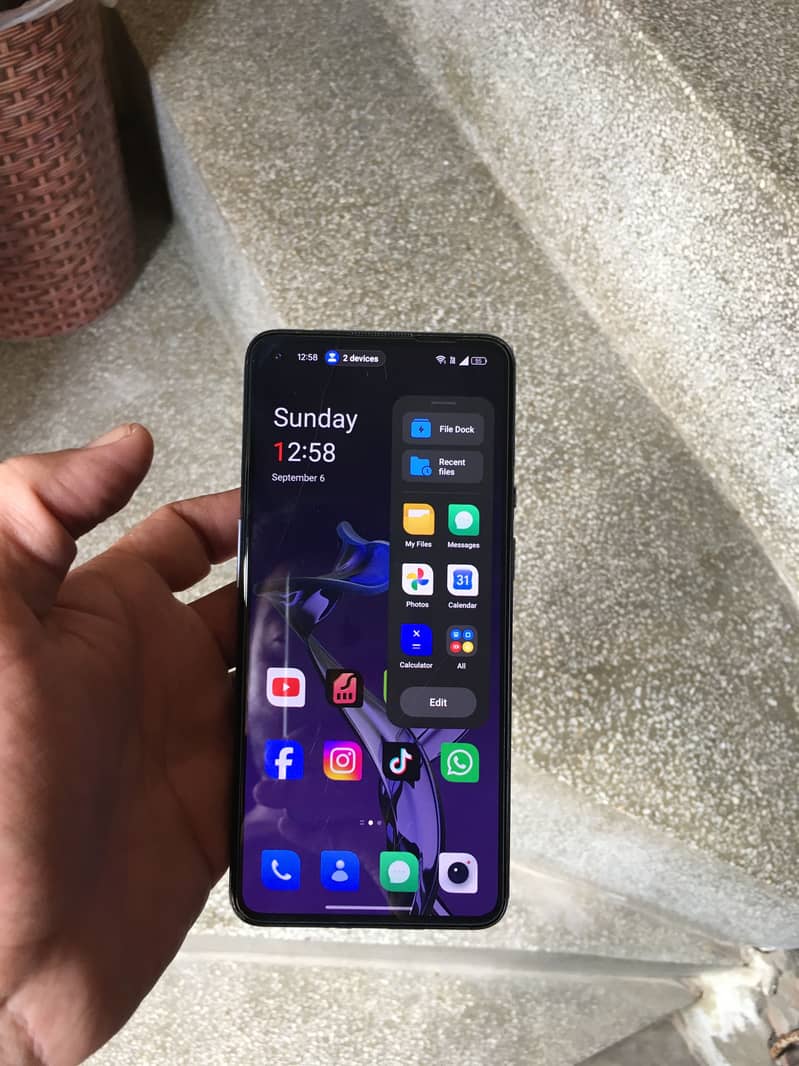One Plus 9 5G 2