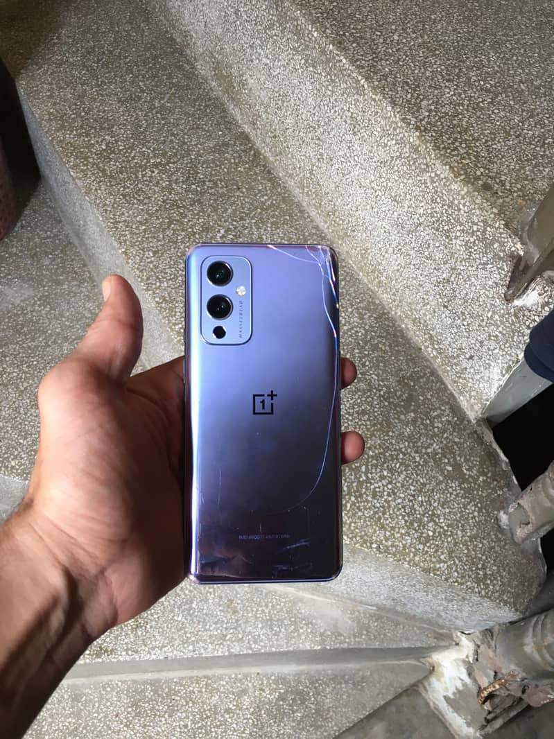 One Plus 9 5G 3
