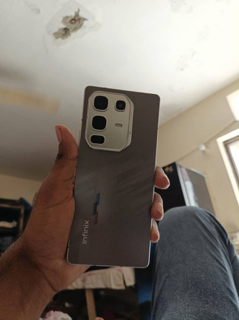 Infinix Note 50 Pro 4