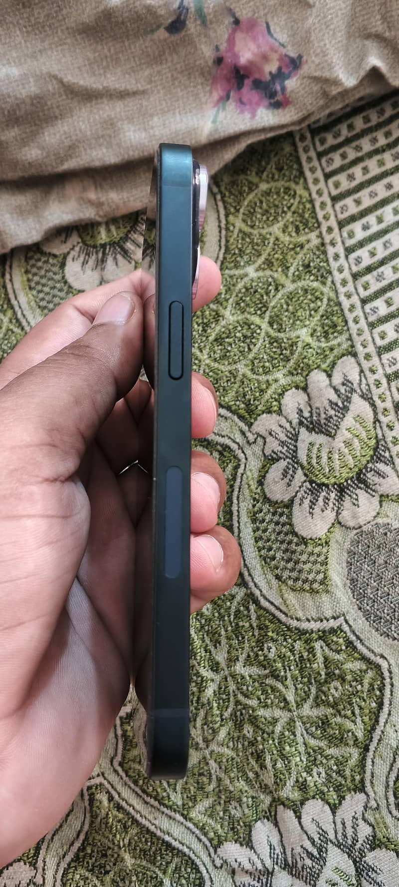 Apple iPhone 14 6