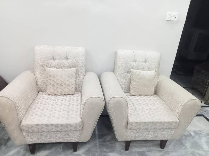Five seater sofa set. 0