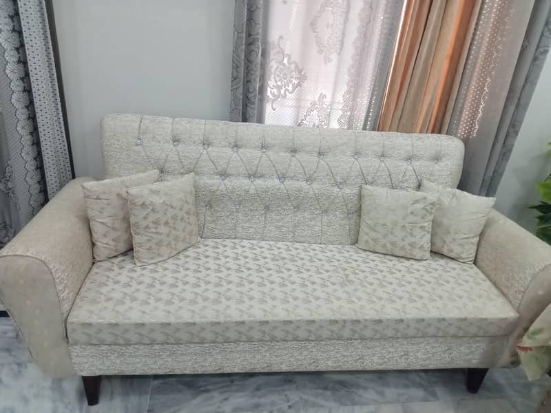 Five seater sofa set. 1
