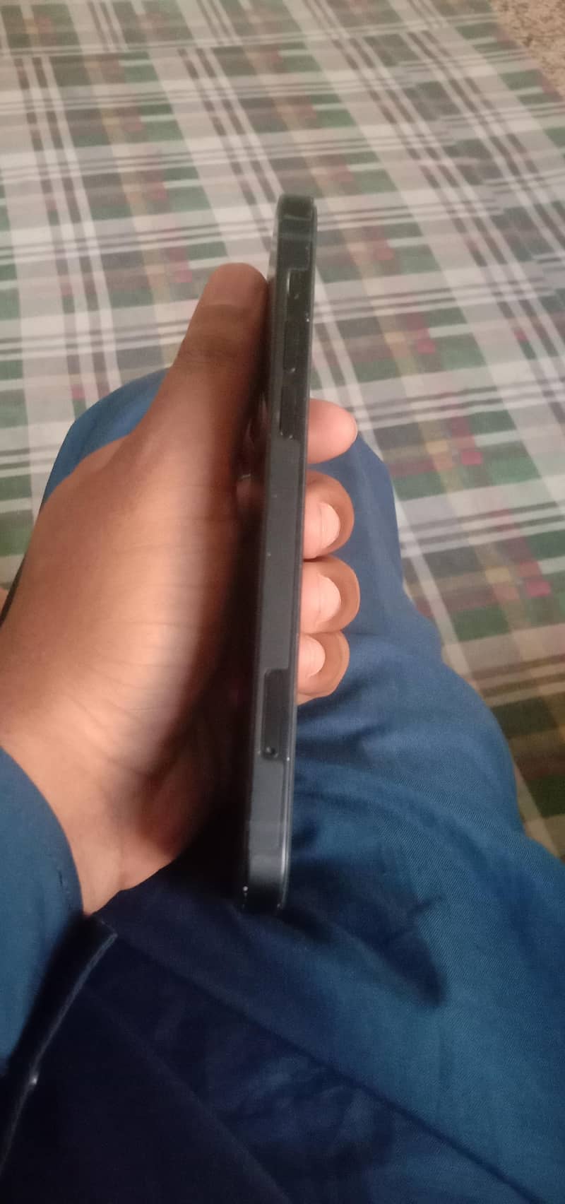 Apple iPhone 12 5
