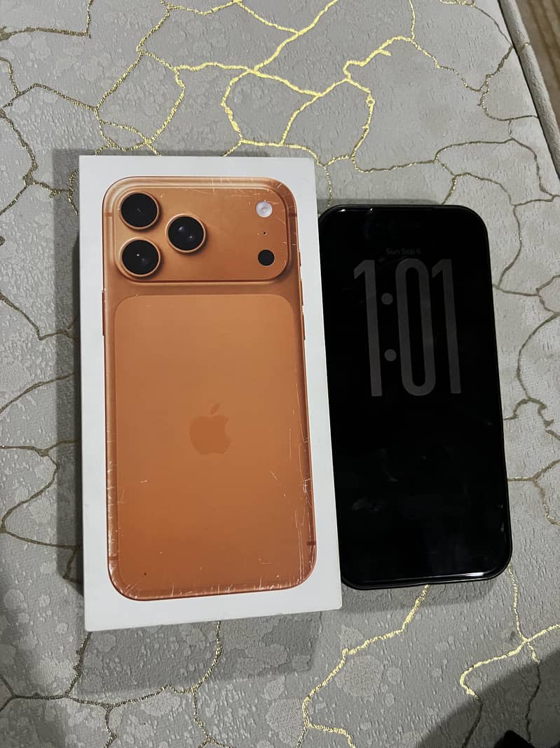 Apple iPhone 17 Pro Max 1