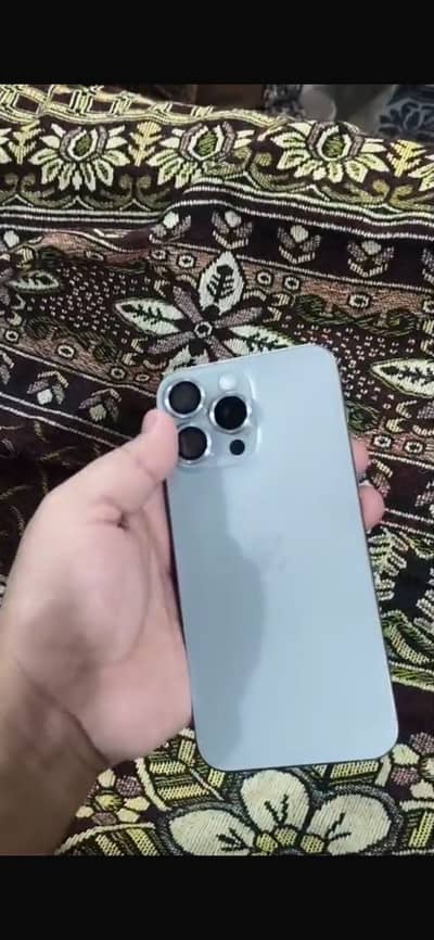 Apple iPhone 15 Pro Max