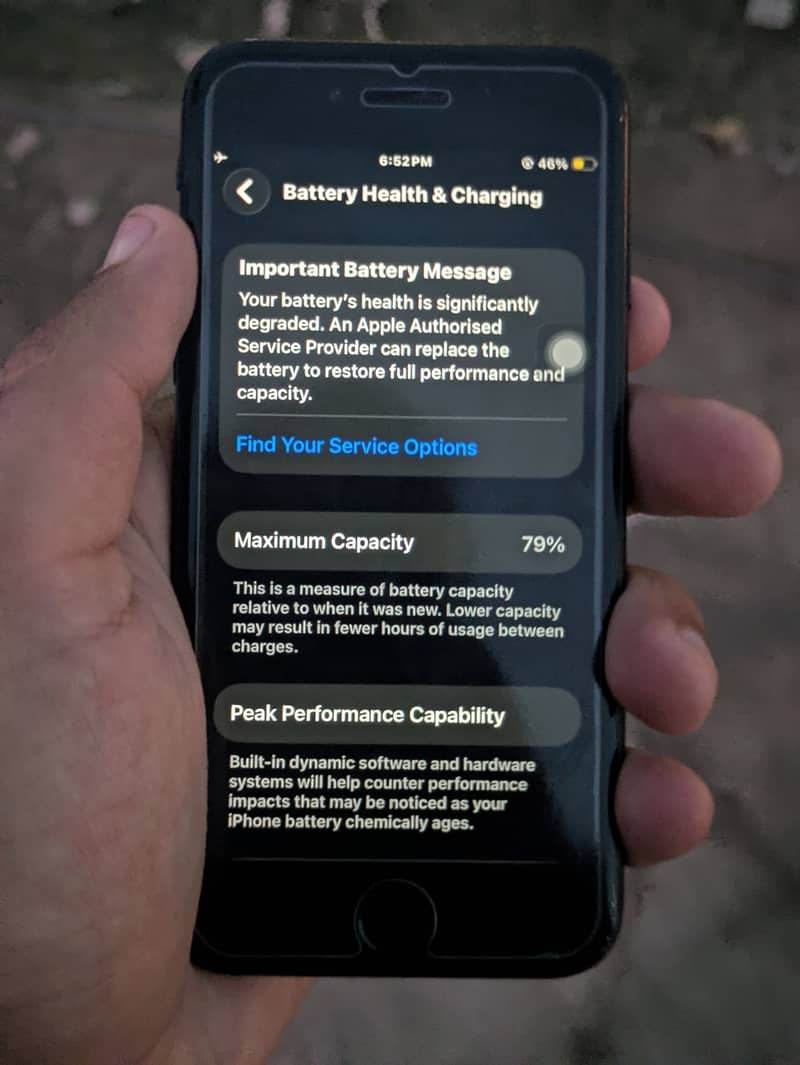 Apple iPhone SE 6
