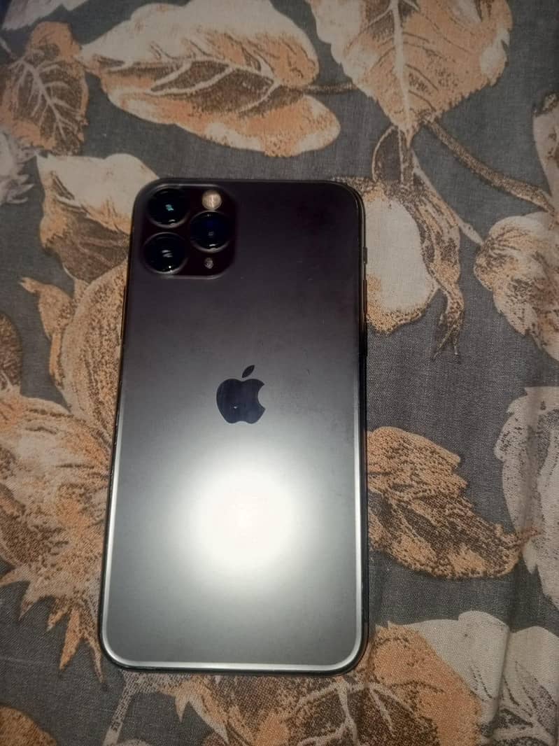 Apple iPhone 11 Pro 0