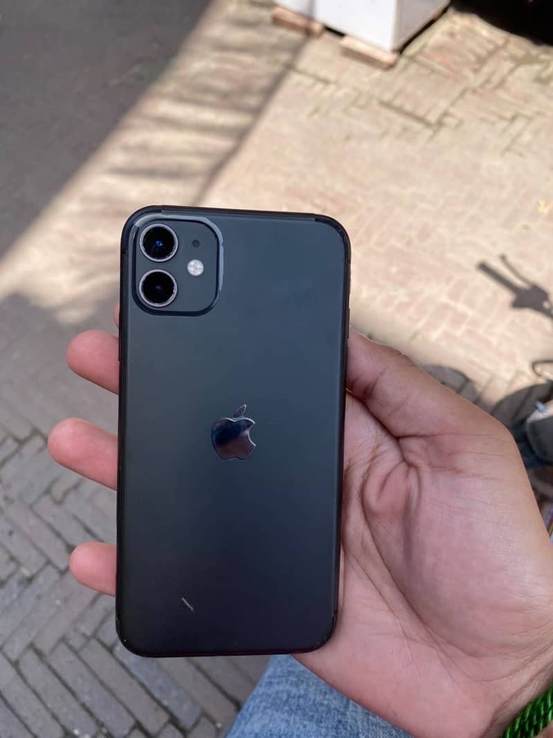 Apple iPhone 11 5