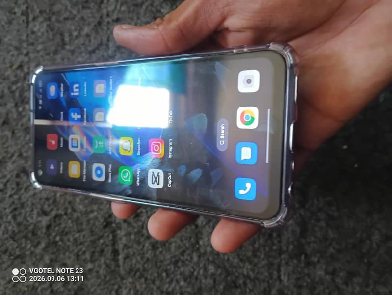 OPPO A54 1