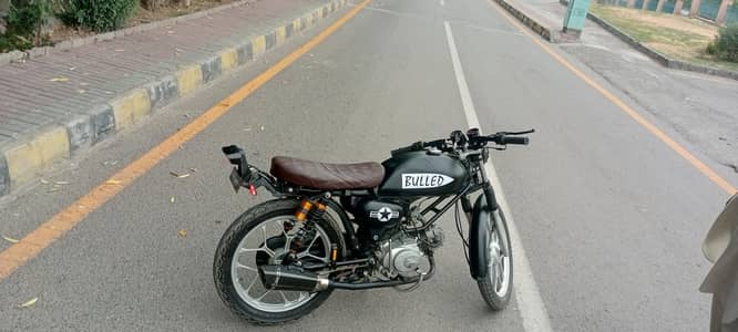 United us 100 uplift in cafe racer