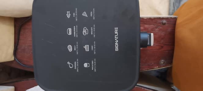 Signature Air Fryer Product Model 4500M