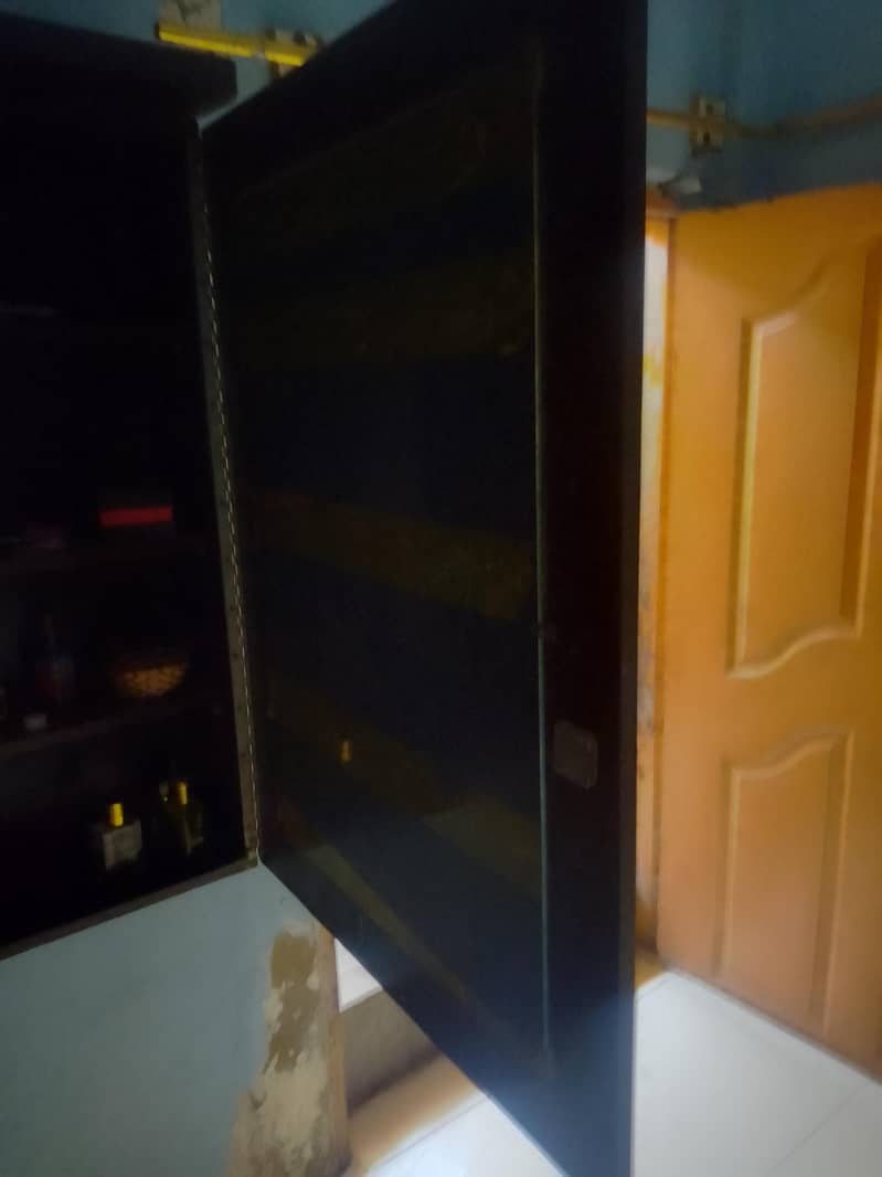 Wall-Mounted Dressing Table with Mirror 4