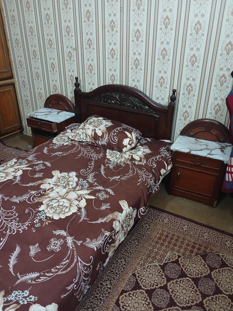 Single bed 1