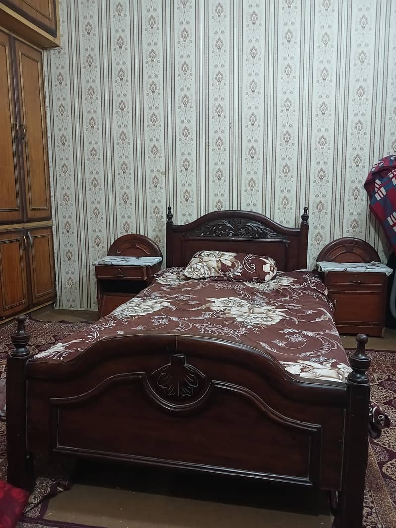Single bed 2