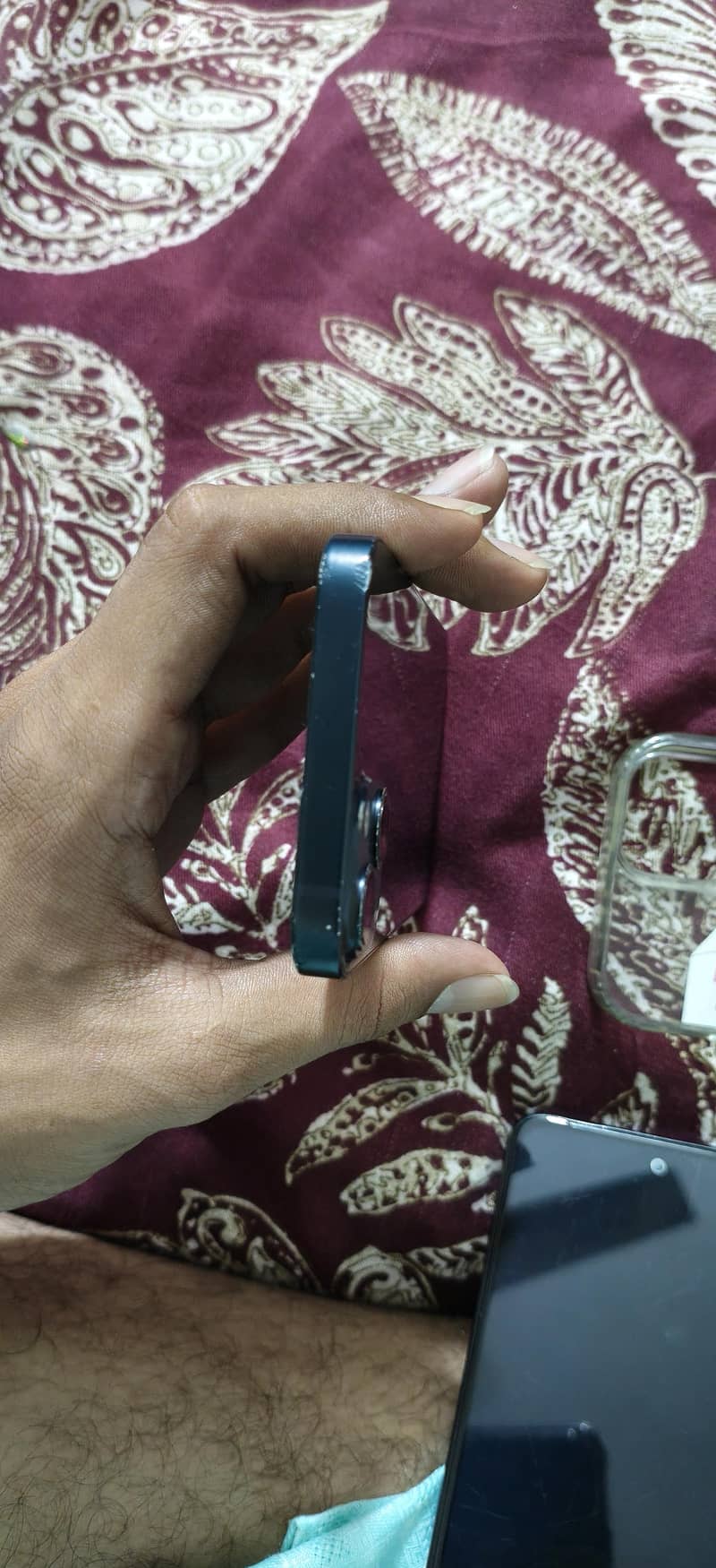 Apple iPhone 13 6