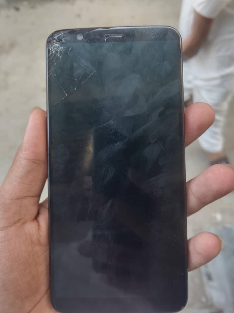 One Plus 5T 1