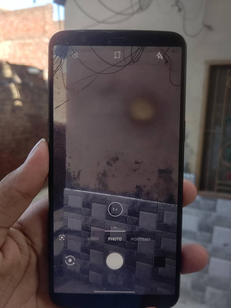 One Plus 5T 2