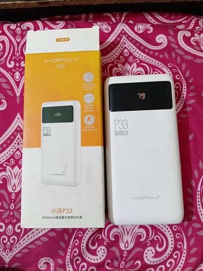 Wopow power bank & Audionic Speakers