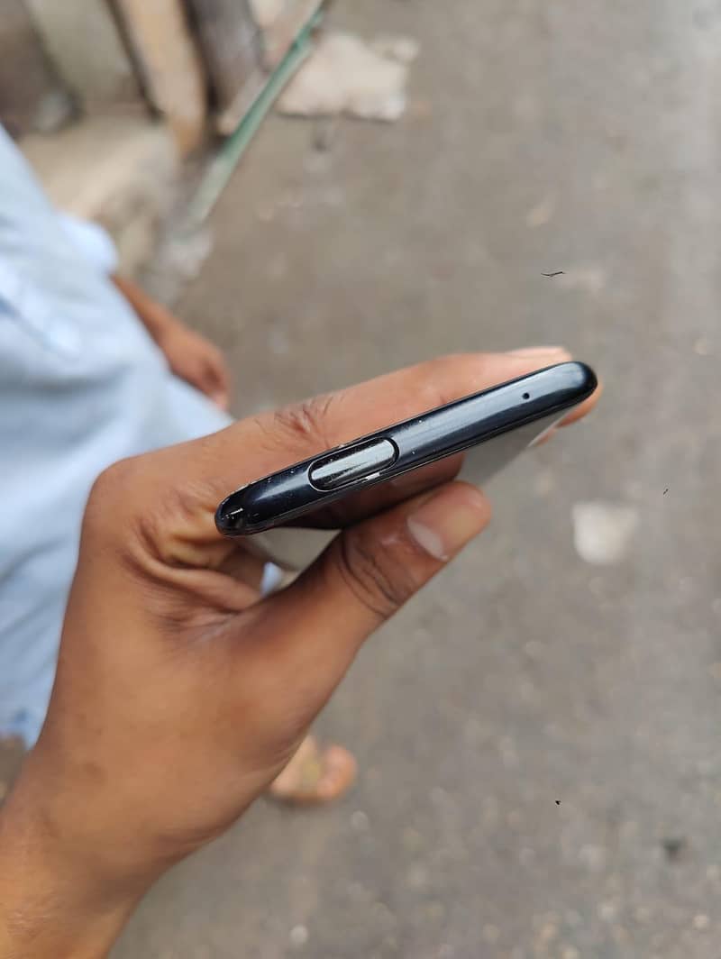 One Plus 7tpro 2