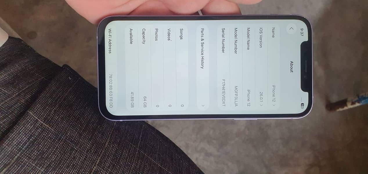 Apple iPhone 12 7