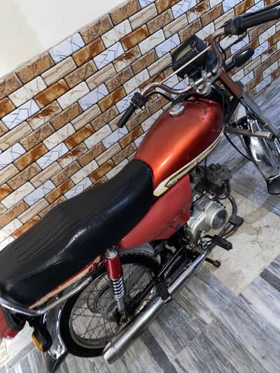 Used Bike for sale - 2018 Model - Sutlej