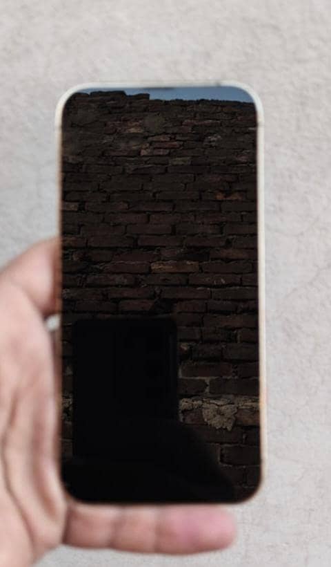 Apple iPhone 13 Pro 1