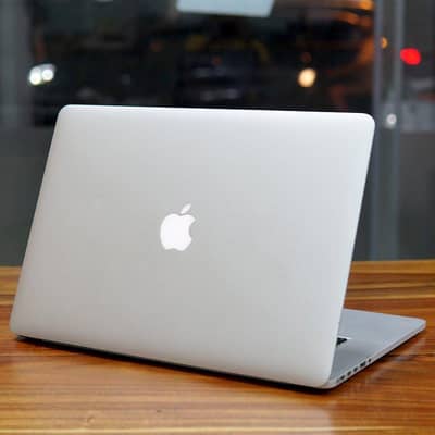 Apple MacBook Pro Retina Display (Ram 8GB + SSD 256GB) 2K Resolution