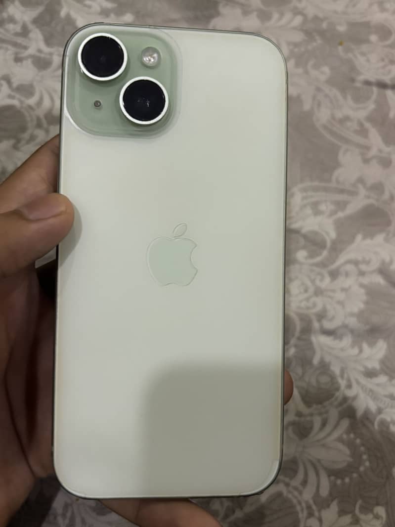 Apple iPhone 15 0