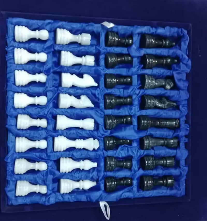 MARBLE CHESS GAME SET 6