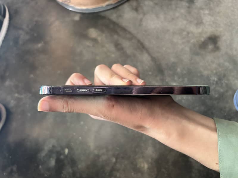 Apple iPhone 14 Pro Max 5
