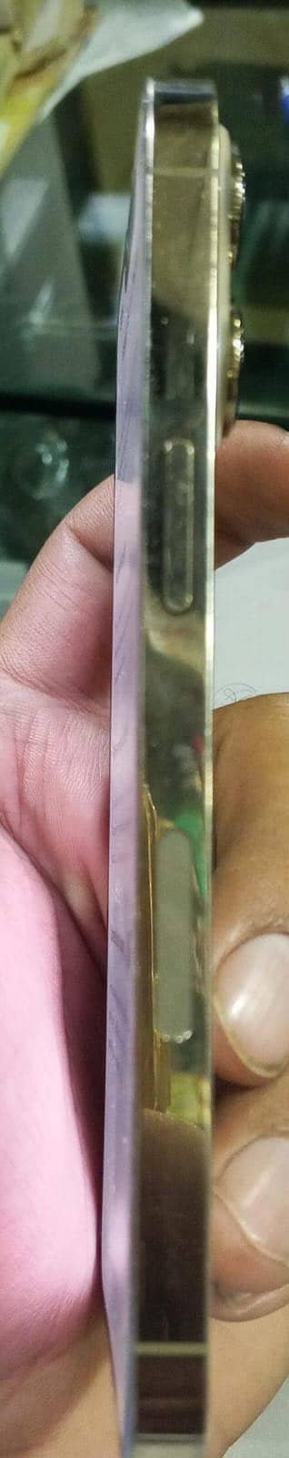 Apple iPhone 13 Pro 0