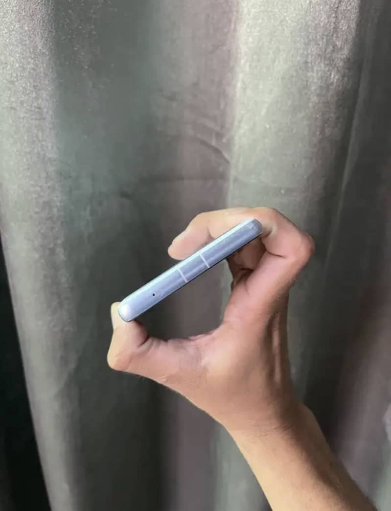Google Pixel 7a urgent sell 4