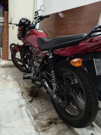 Suzuki Gr 150 2026 3170km showroom condition