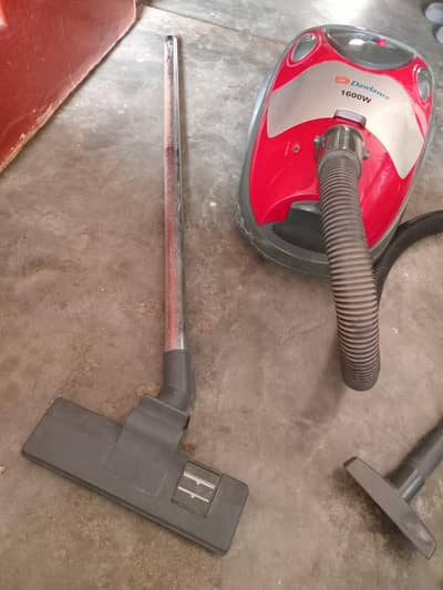Dawlance 1600W Vacuum Cleaner – Used – Good Condition