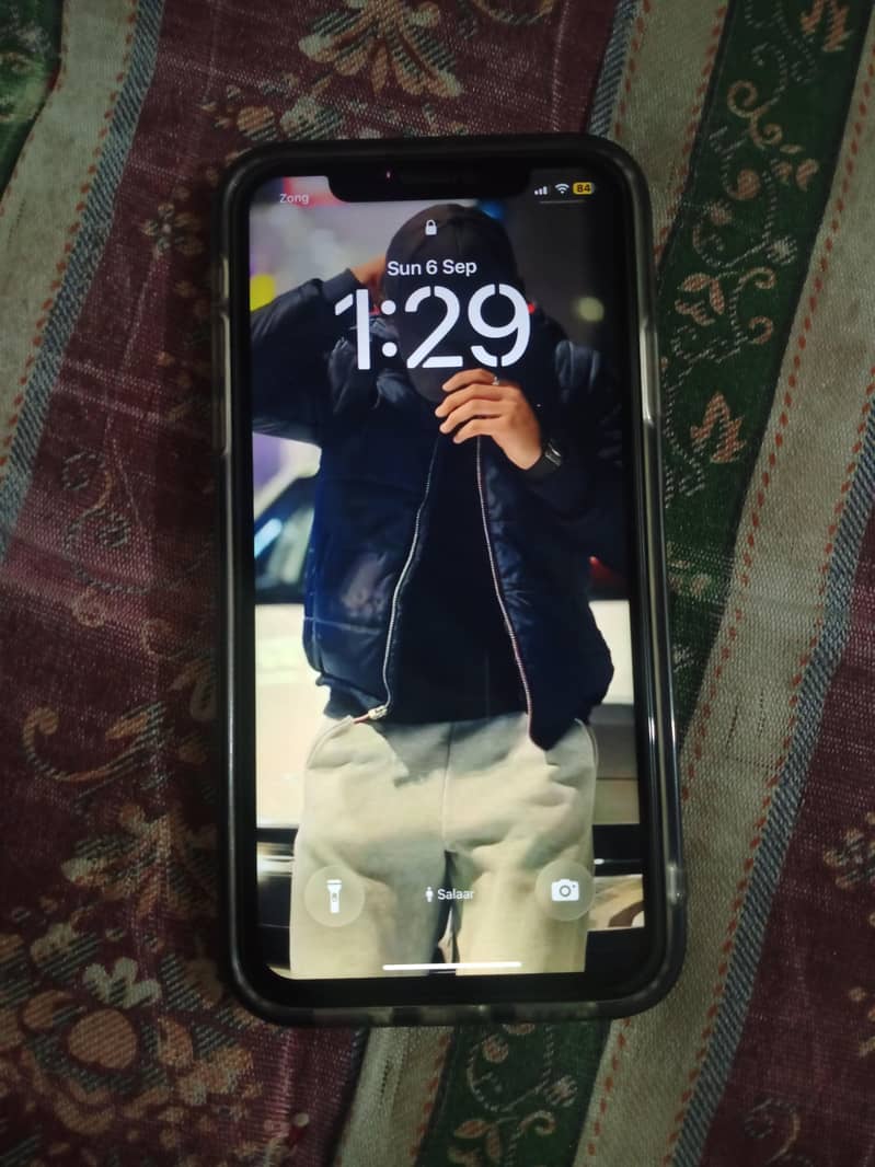 Apple iPhone 11 0