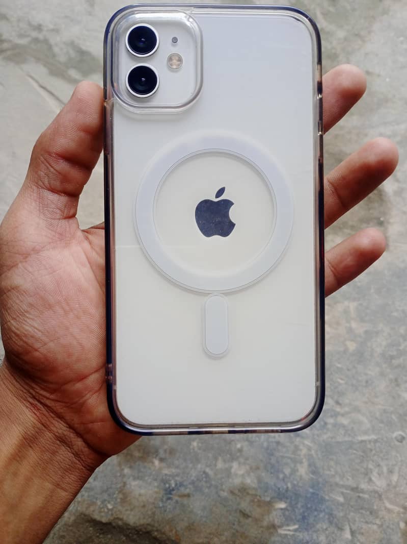 Apple iPhone 11 6