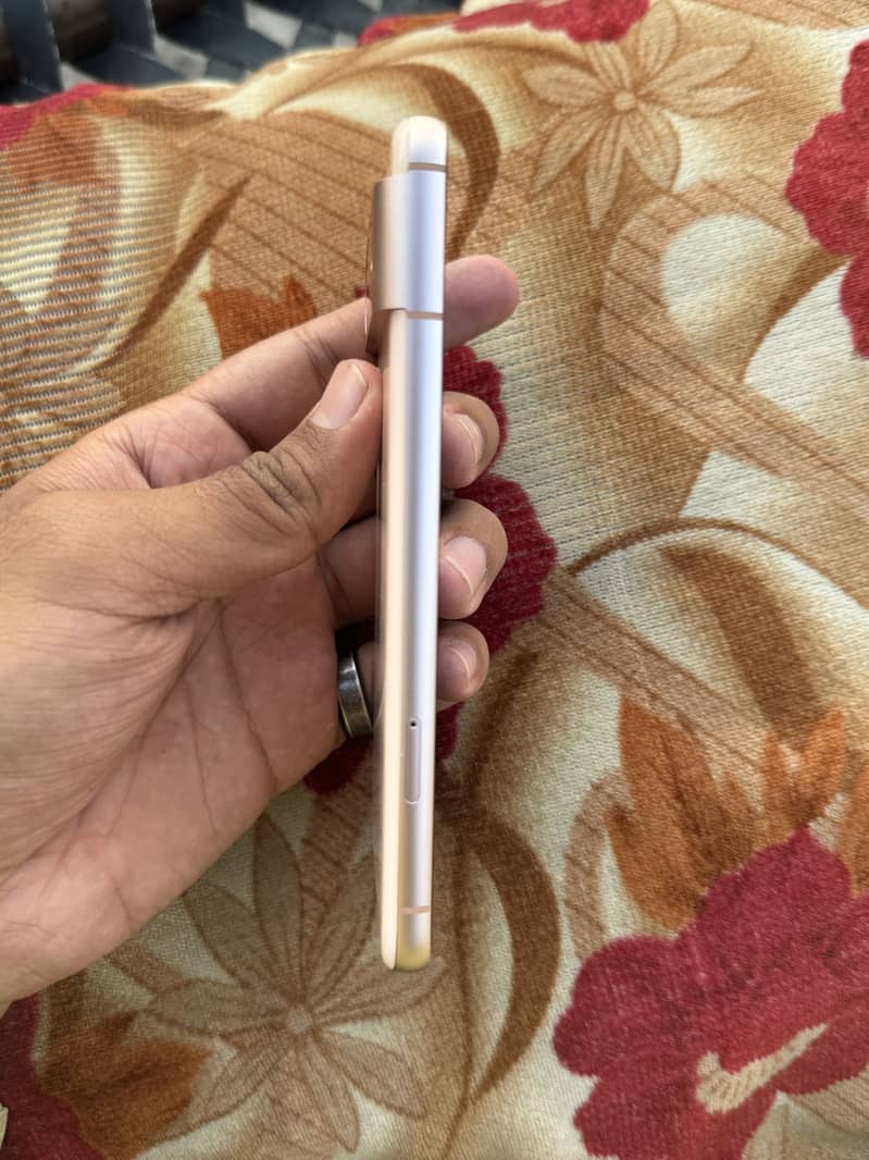 Google Pixel 8 0