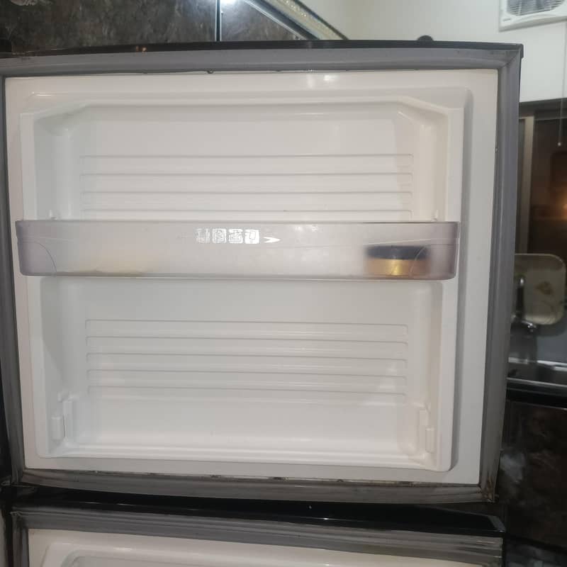 Dawlance Fridge 4