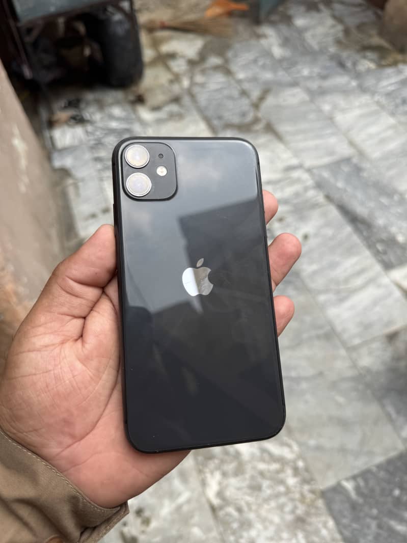 Apple iPhone 11 0
