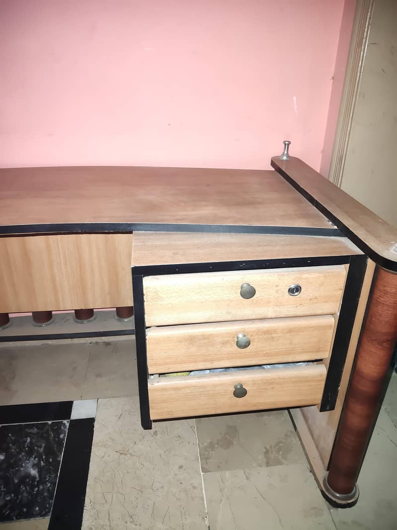 office tables 3