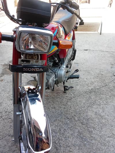 Honda CD 70 bike brand new condition