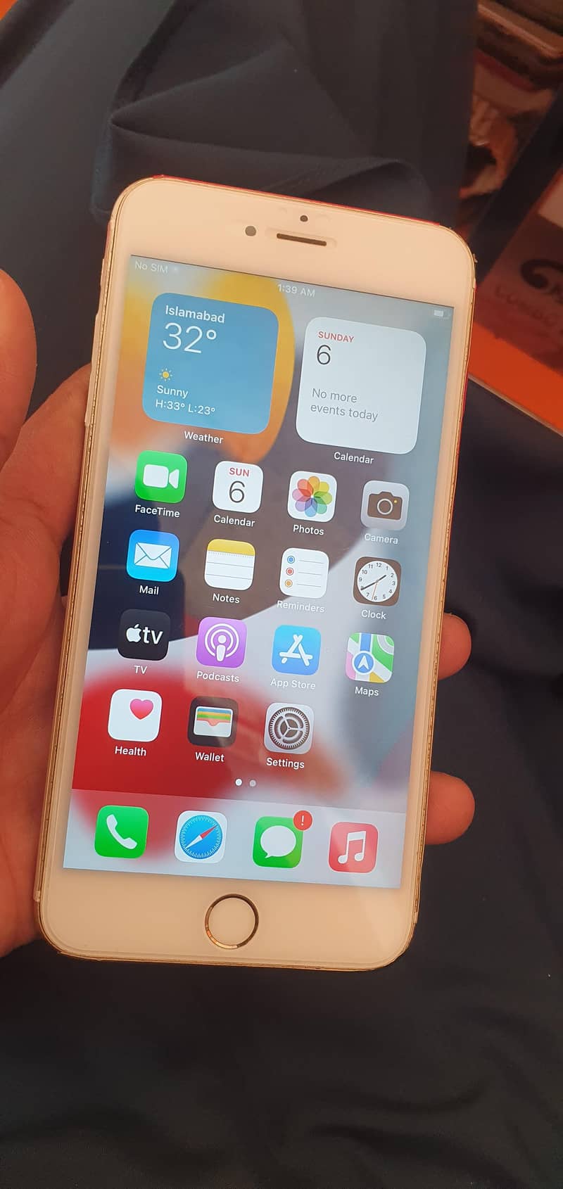 Apple iPhone 6 Plus 1