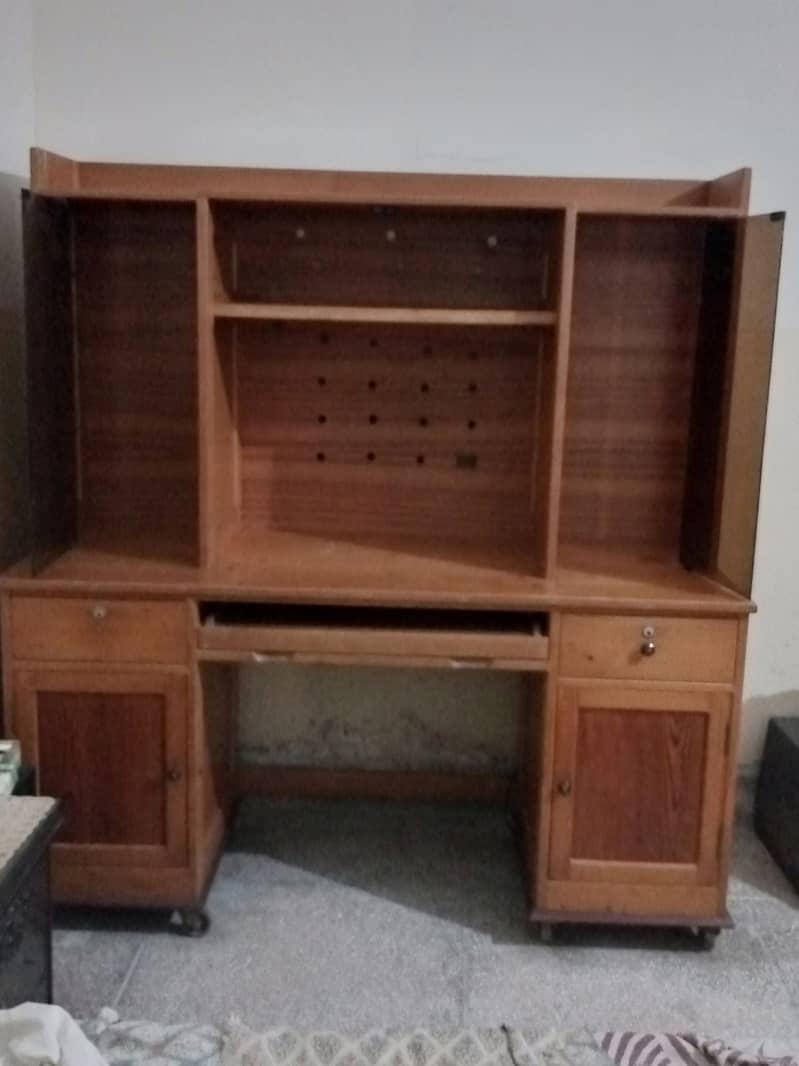 Foldable Computer Table 2