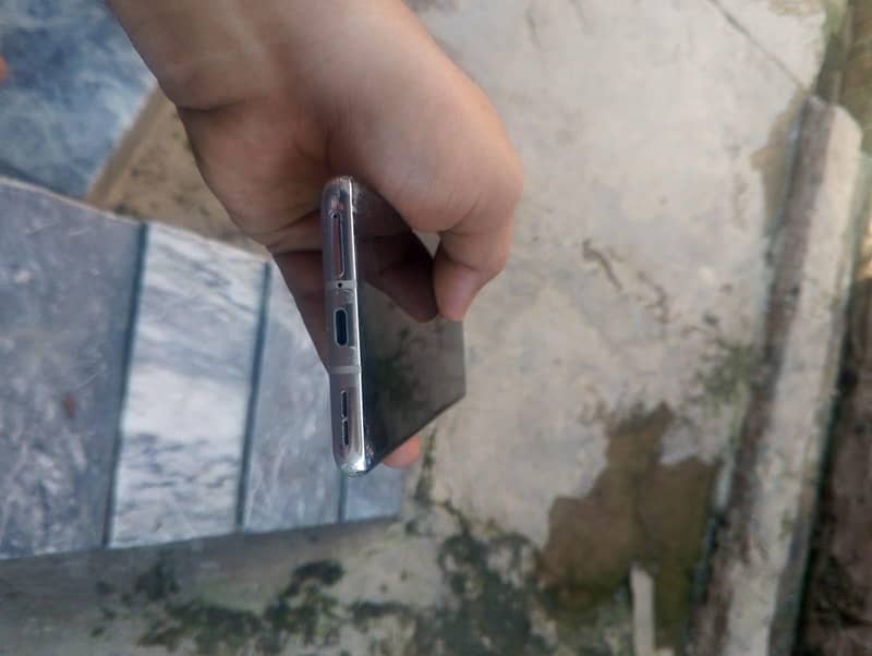One Plus 8 5