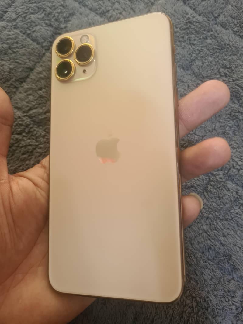 Apple iPhone 11 Pro Max 0