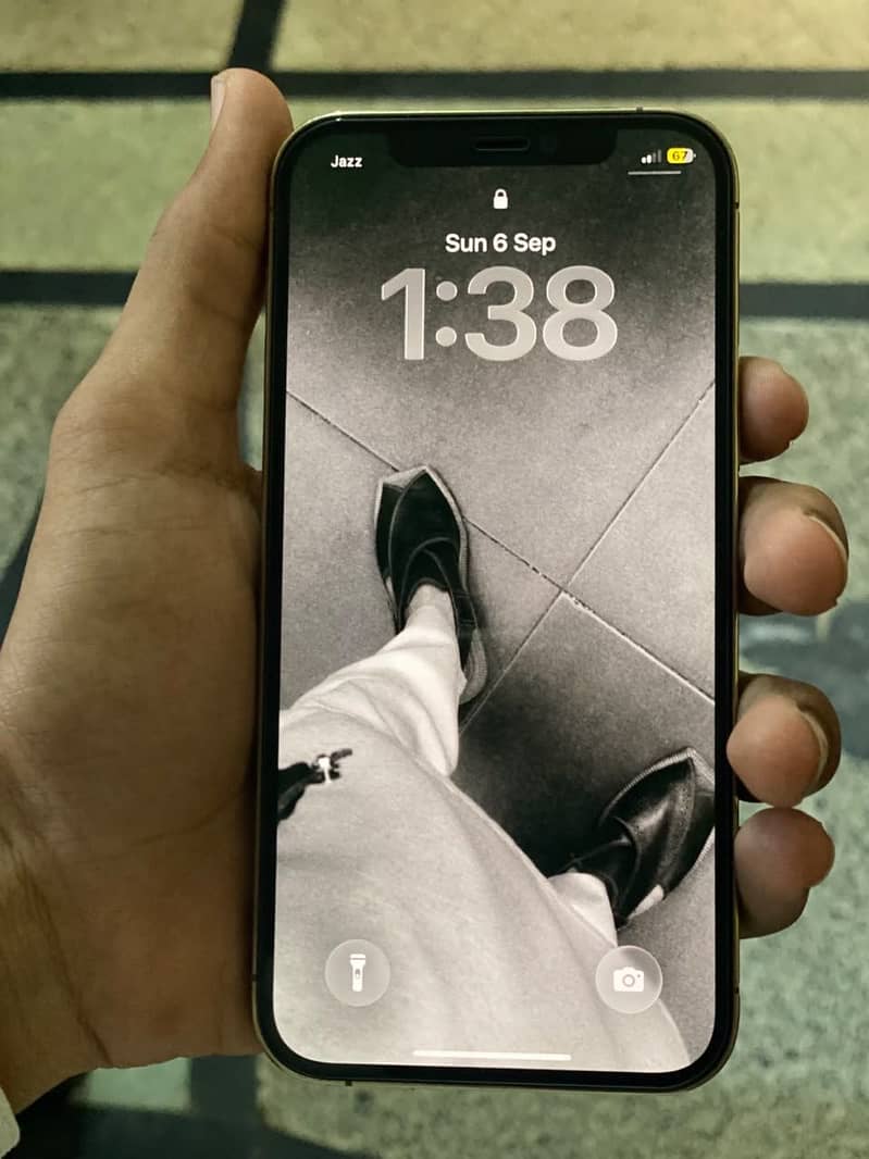 Iphone 12pro 0