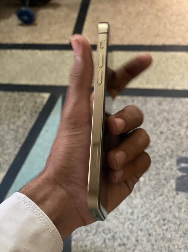 Iphone 12pro 3